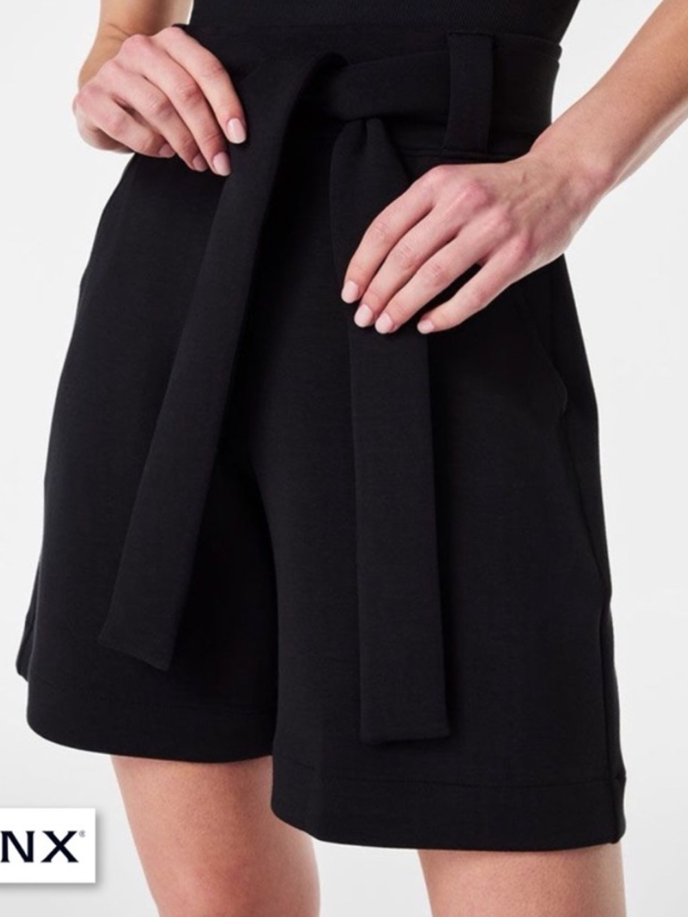 Spanx AirEssentials 8" Bermuda Shorts Medium 50741R High Rise Soft NEW